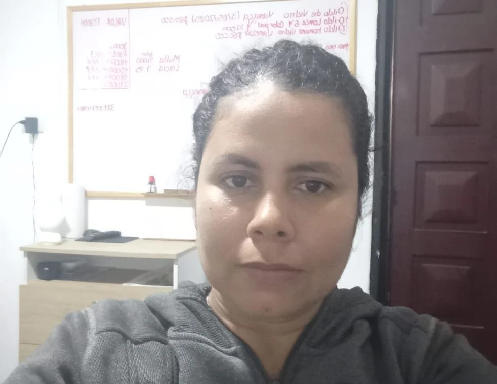 rebeca_milf69's Offline XXX Chat