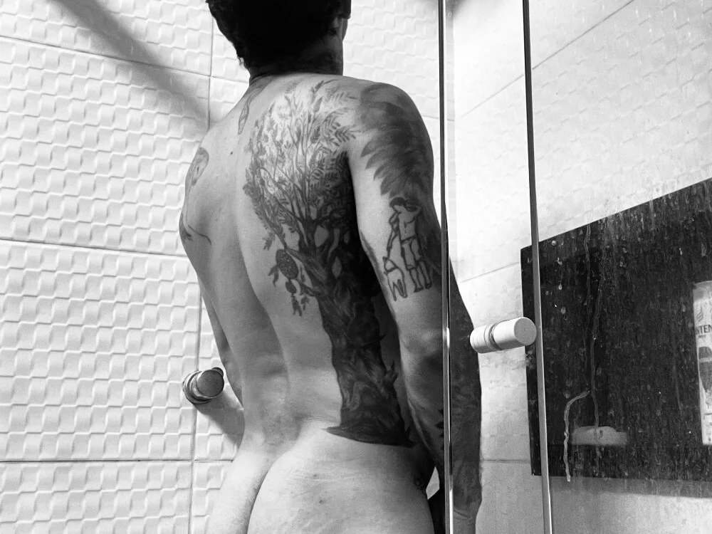 thiagoskt74n Offline XXX chat