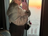 EvaVixen live cam model