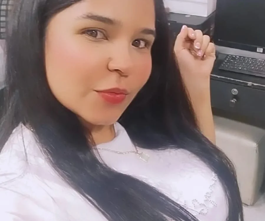 hadleyrozo's Offline Chat Room