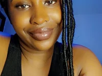 AFRICANA_002's Offline Chat Room