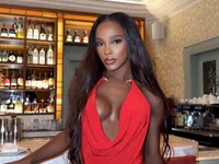 Model LuanaRisque