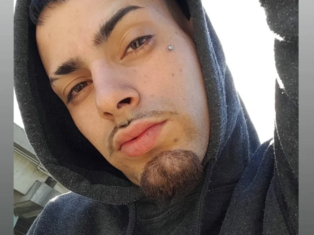 MatiasflamaV Offline XXX Chat