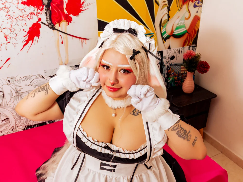 lussyevans24's Offline XXX Chat