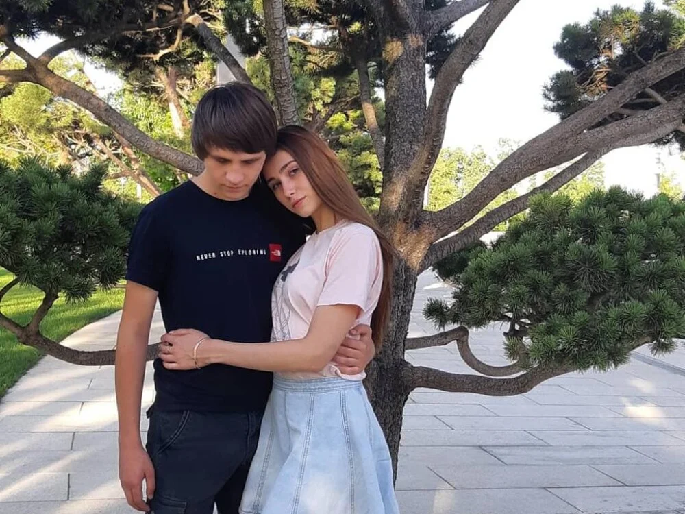 Bexi_and_Simon 离线XXX聊天