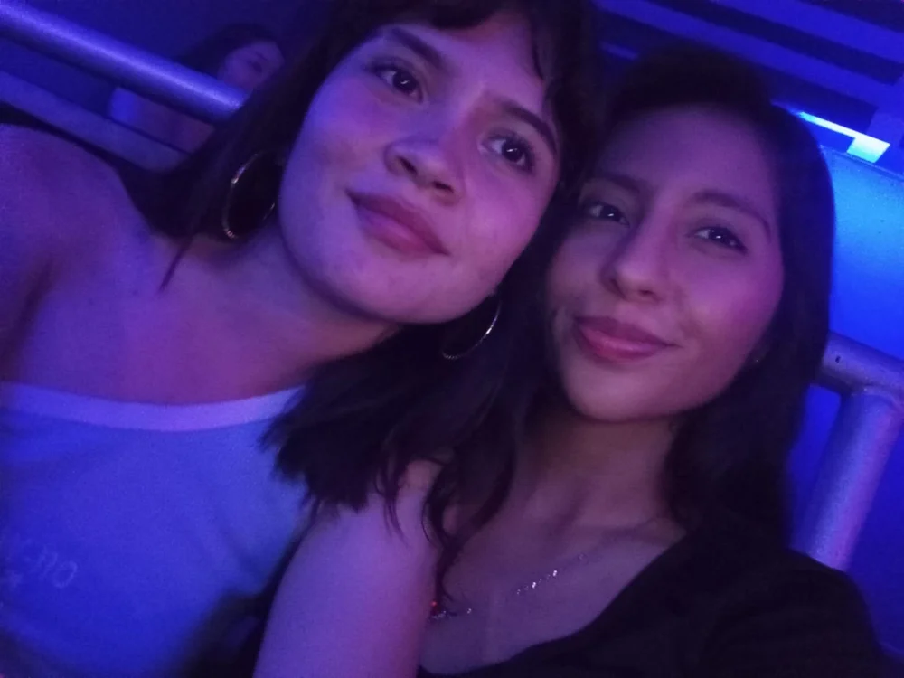 lorena_club's Offline XXX Chat