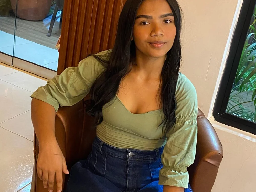 Britanny_Moore's Offline Chat Room