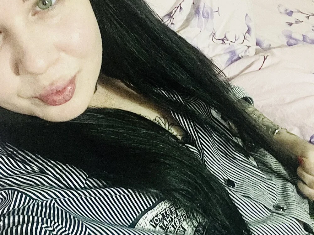 دردشة katrin_1245 الجنسية دون اتصال