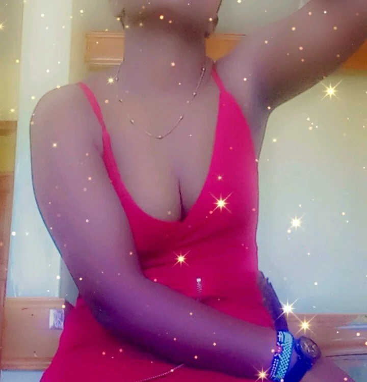 Sexxy_more's Offline XXX Chat