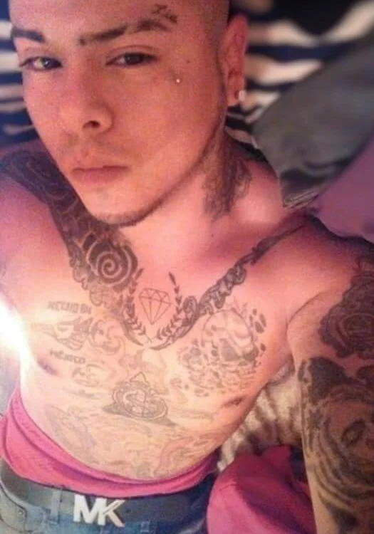 Raiidick Adlı Modelin Çevrimdışı XXX Sohbeti