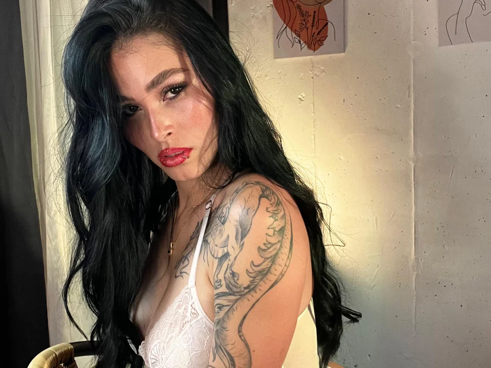 carolinerousev offline XXX-chat