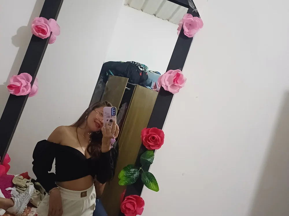 Maximily's Offline XXX Chat