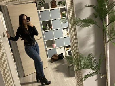 yara4u on StripChat