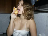 lexicoyy_ লাইভ XXX চ্যাট