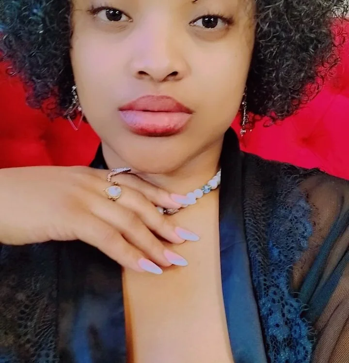 CREAMYCUPCAKExxx's Offline XXX Chat