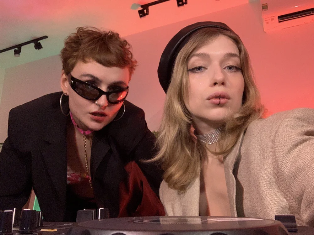 hypersuki's Offline XXX Chat