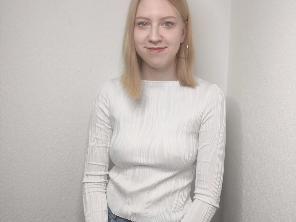 FeliceArness' Offline Chat Room