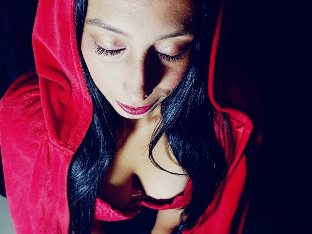 Little_pamela_skinny offline XXX-chat