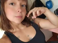 Queen_fit77's webcam live show