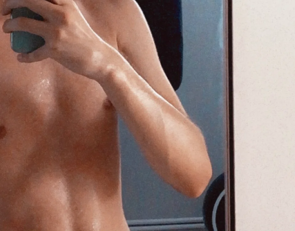 hot2guyy Chat XXX Ngoại tuyến