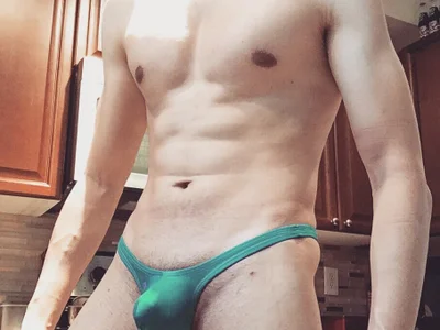 maxthesounder Adlı Modelin Çevrimdışı XXX Sohbeti