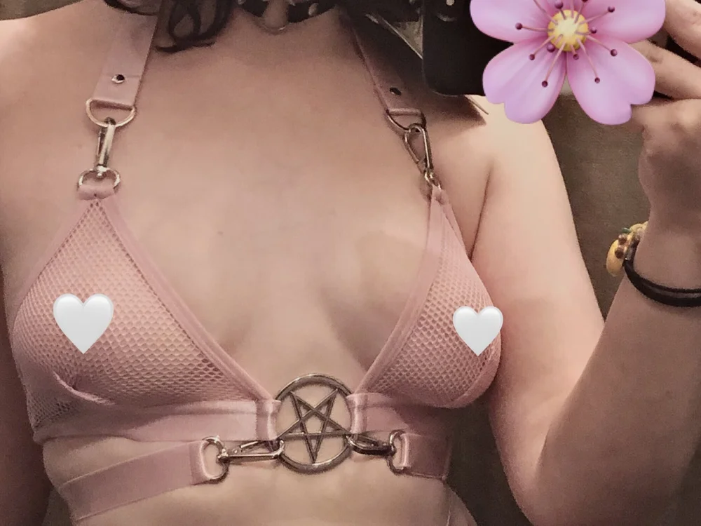 gothgirleden offline chatrum