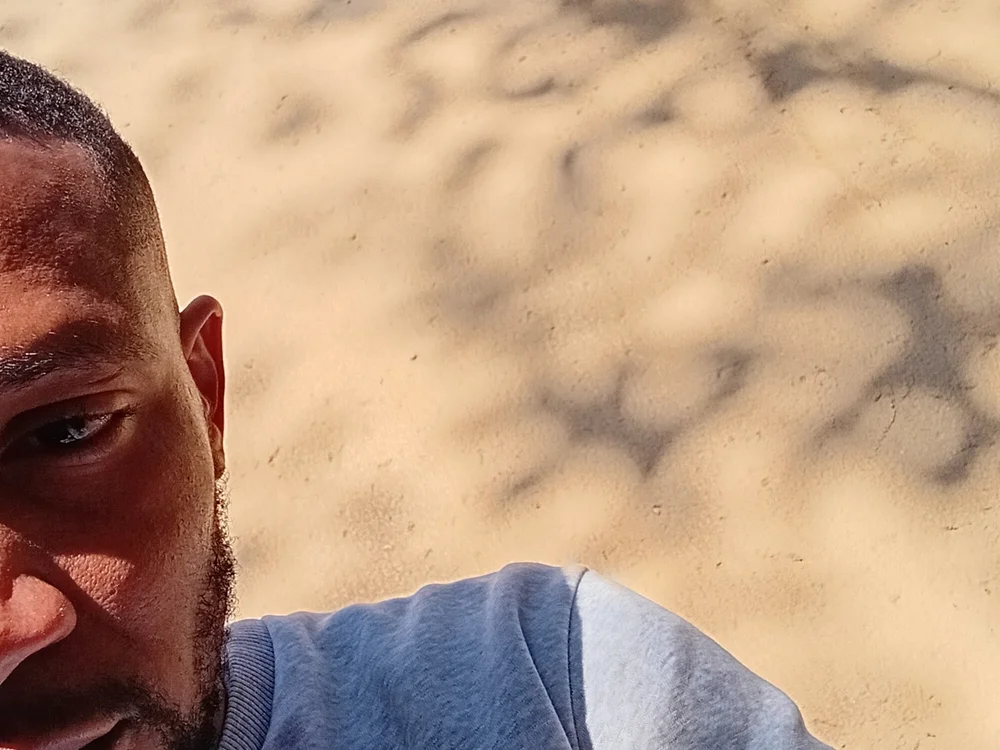 8711bigDG 離線 XXX 聊天