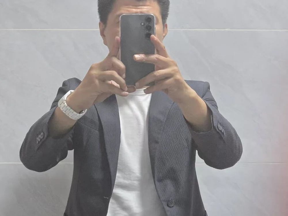 Leung0426 offline chatrum