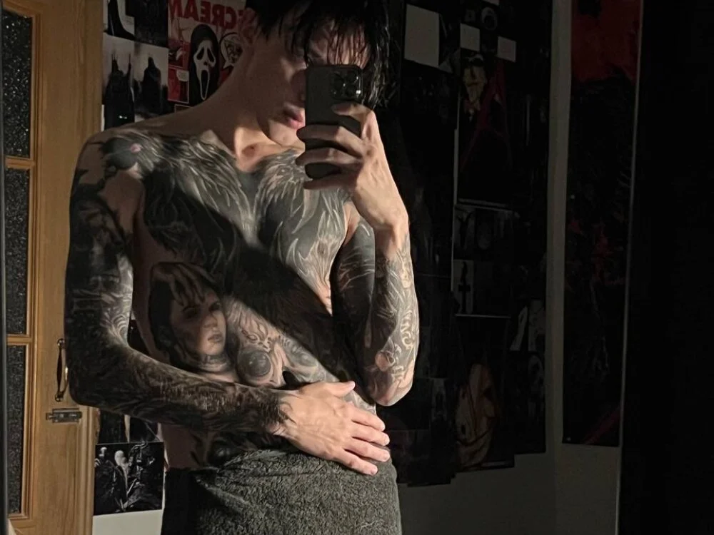 SashaXX_ – Offline XXX chat