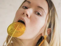 PocketElsa's webcam live show