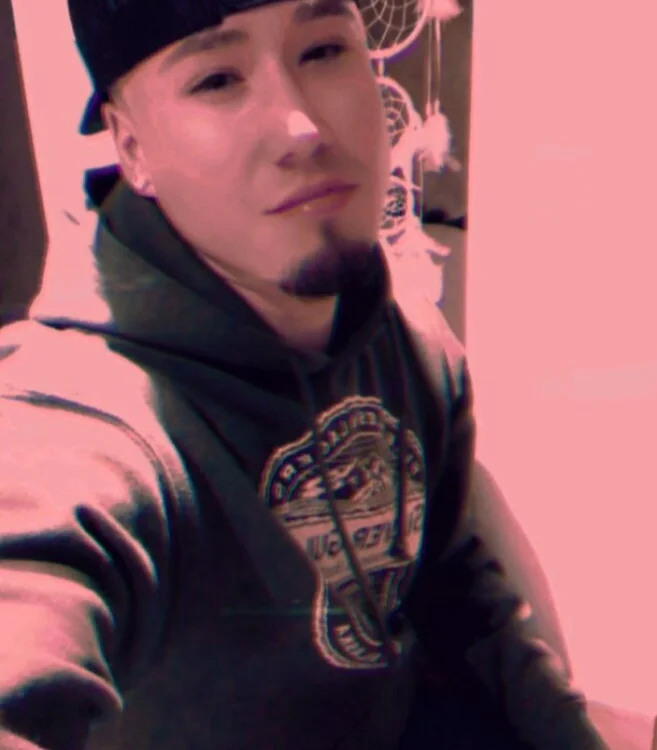 ALASKAN907DREAMn Offline XXX chat