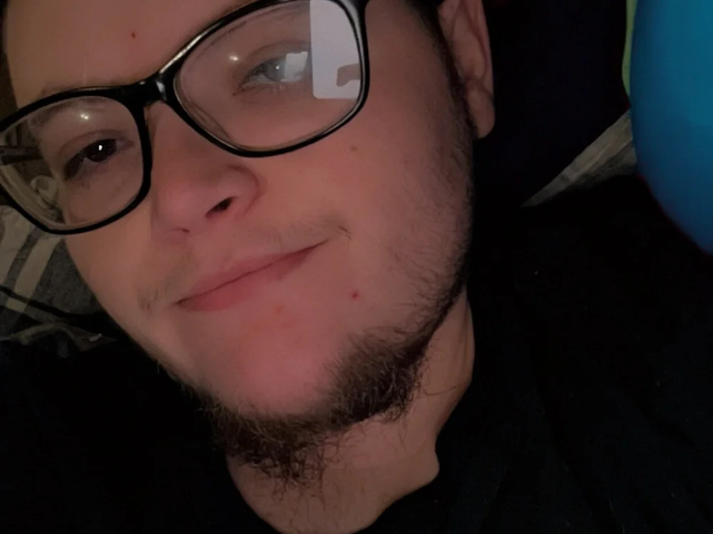 FtmLBlake's Offline Chat Room
