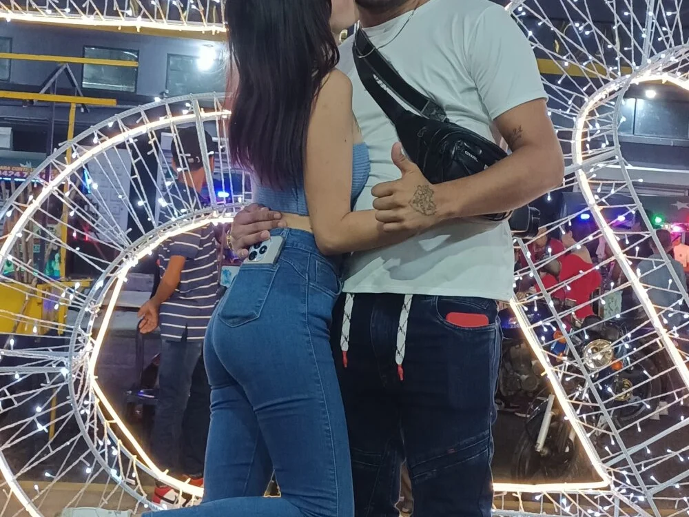 แชท XXX ออฟไลน์ของ Elduodinamico45