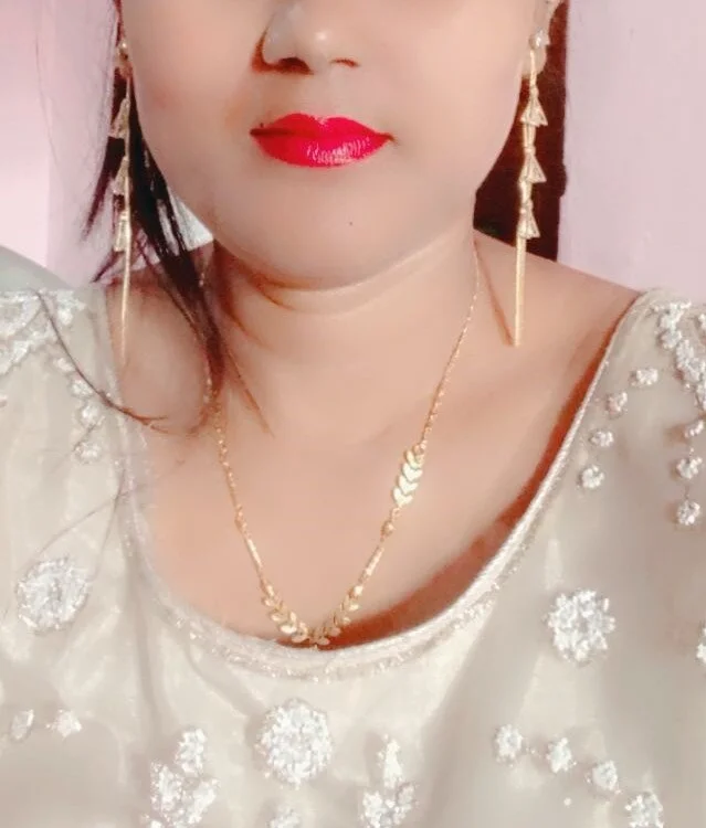 Luvshreya's Offline XXX Chat