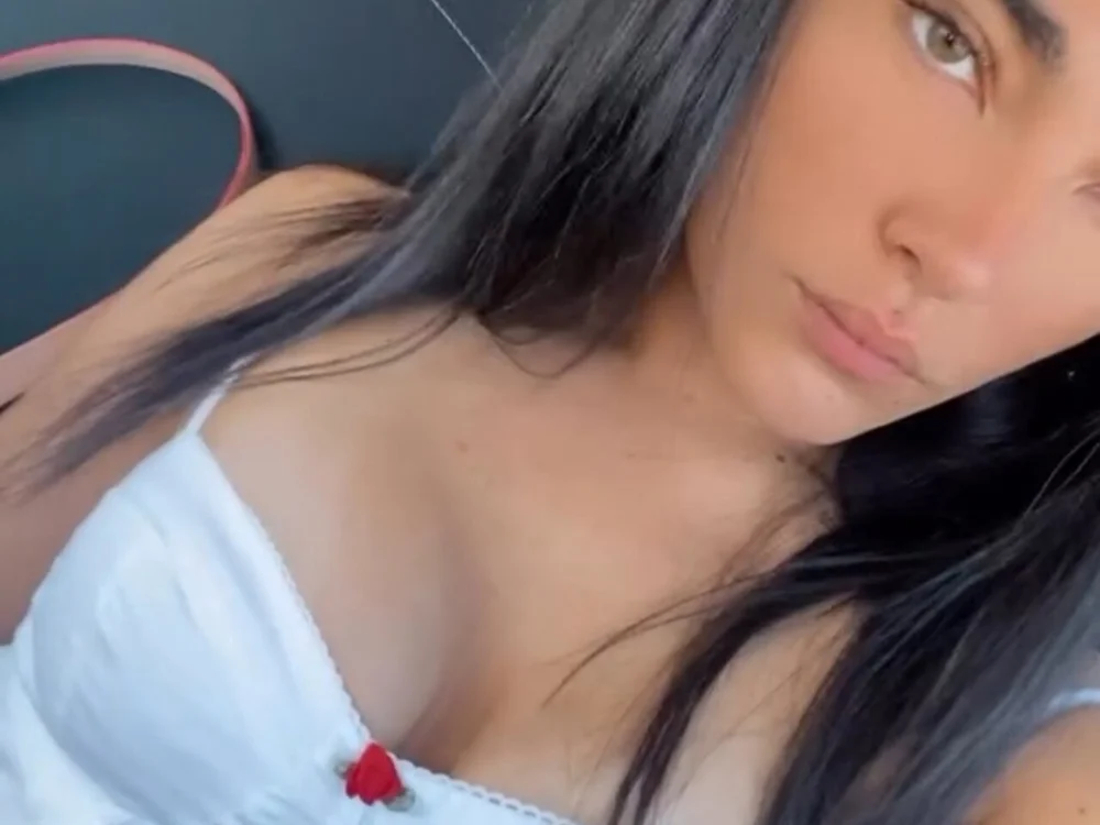 Offline chat soba modela Chleopatra