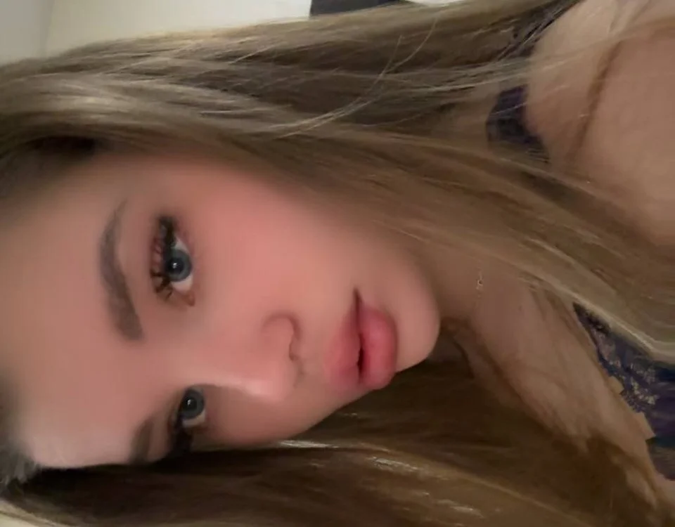 NicoleFlameX's Offline XXX Chat