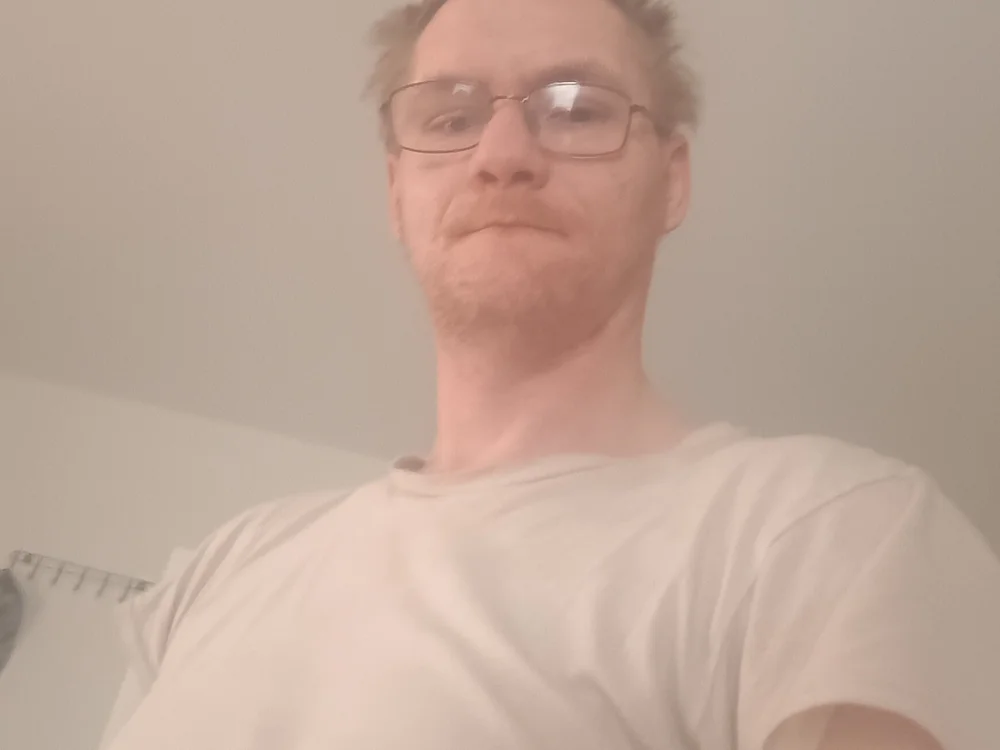 dukemt420's Offline Chat Room