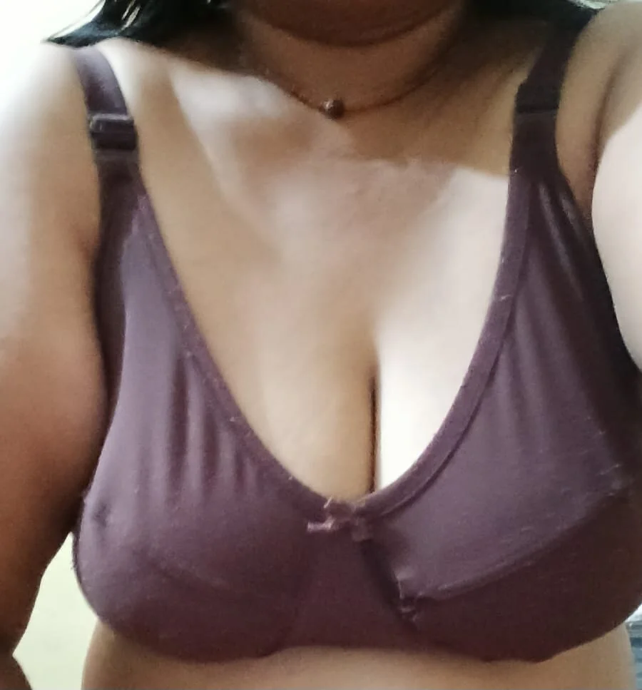 Hot_Desi_Milf