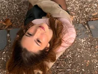 queenofbambies Adlı Modelin Canlı XXX Sohbeti