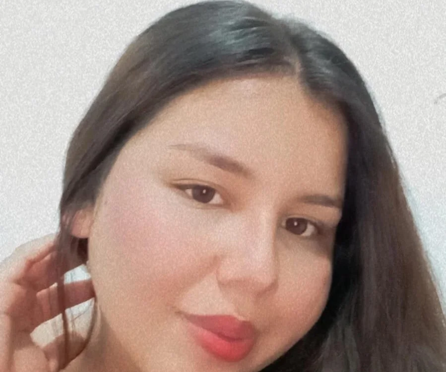 sofia-4-'s Offline Chat Room