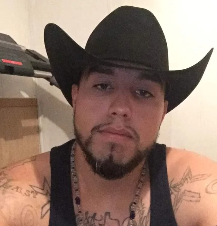 KingTulip111 Offline XXX-chat