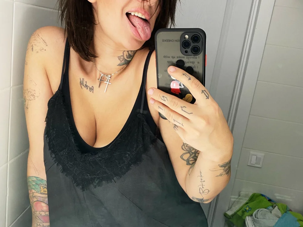 MalikaGirl offline chatrum
