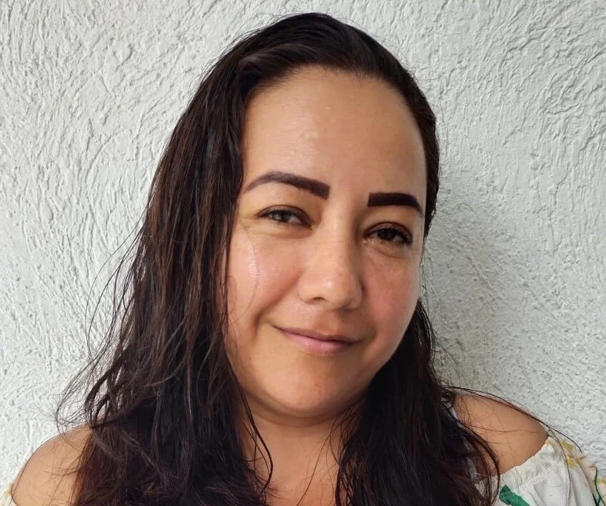 MadeleynHall offline chatrum