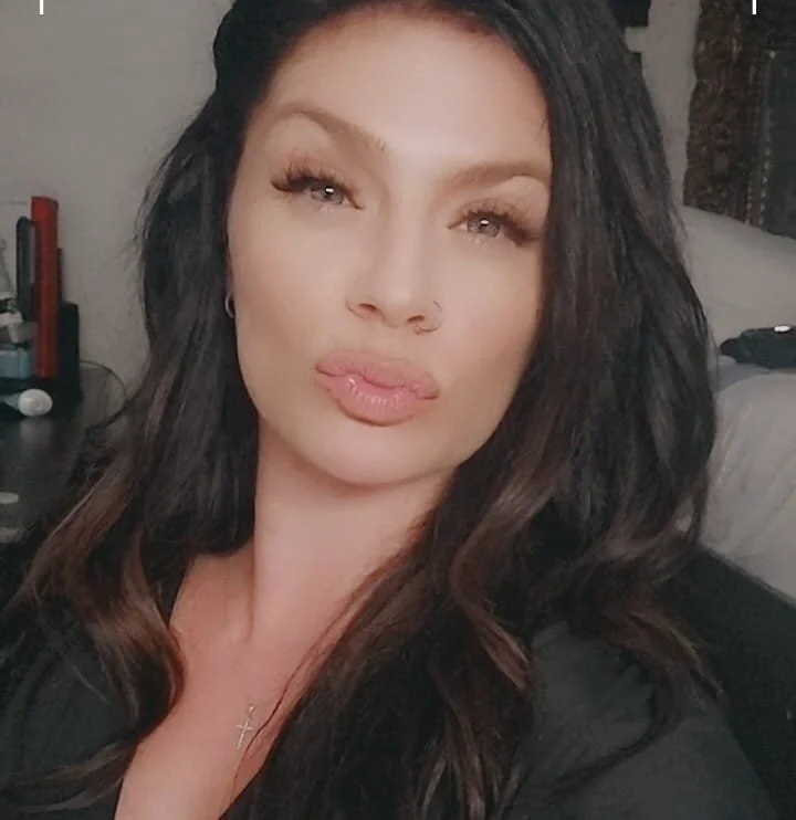 just2BADHABiTS's most recent online preview