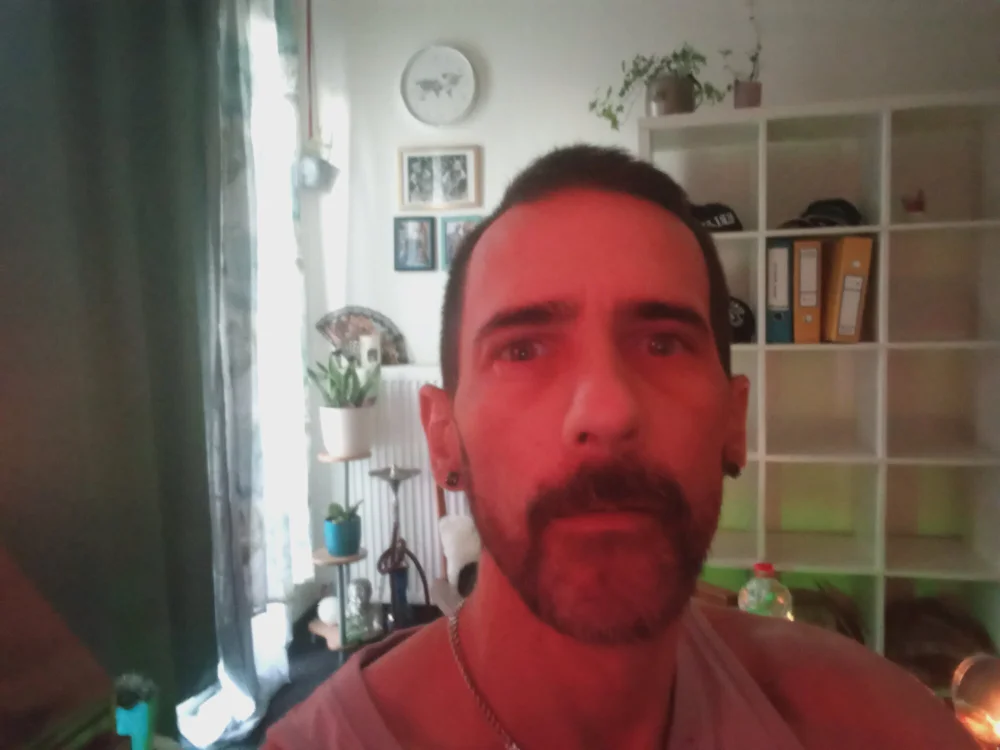 BigDick090512 offline chatrum