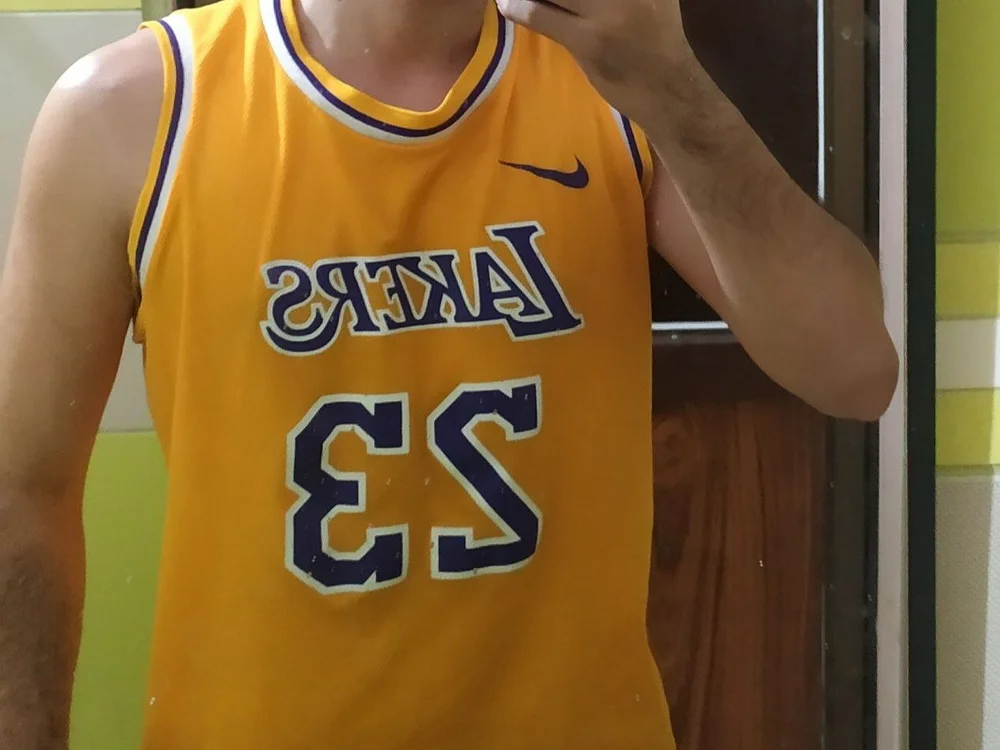 Alextorrestr8 Offline XXX-Chat