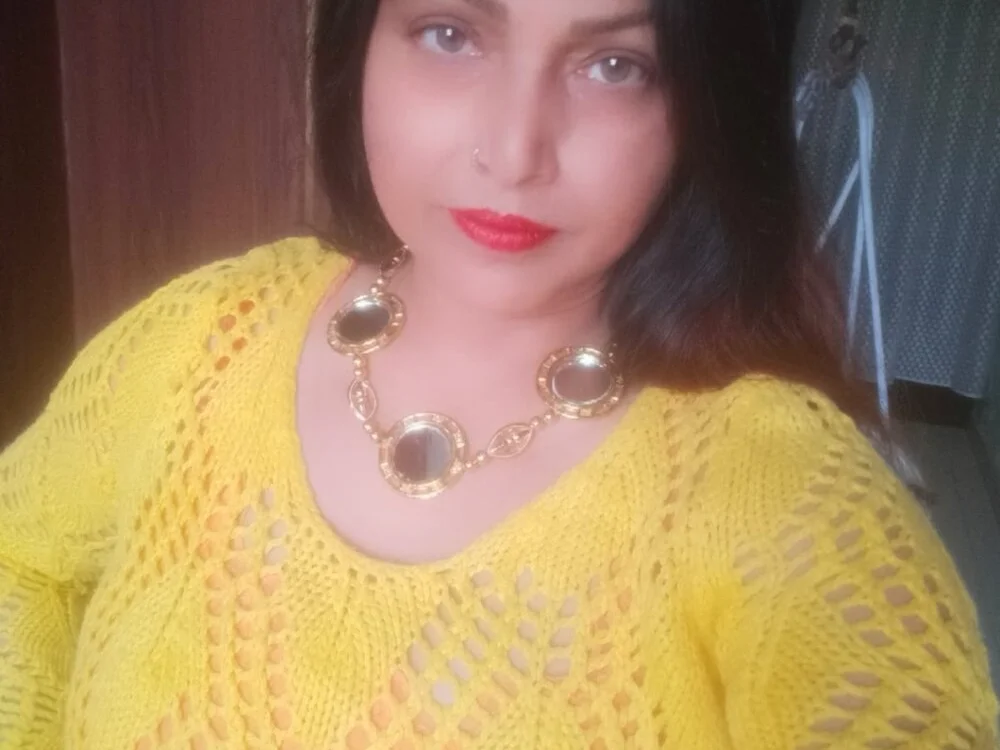 pujaji887 Offline XXX-Chat