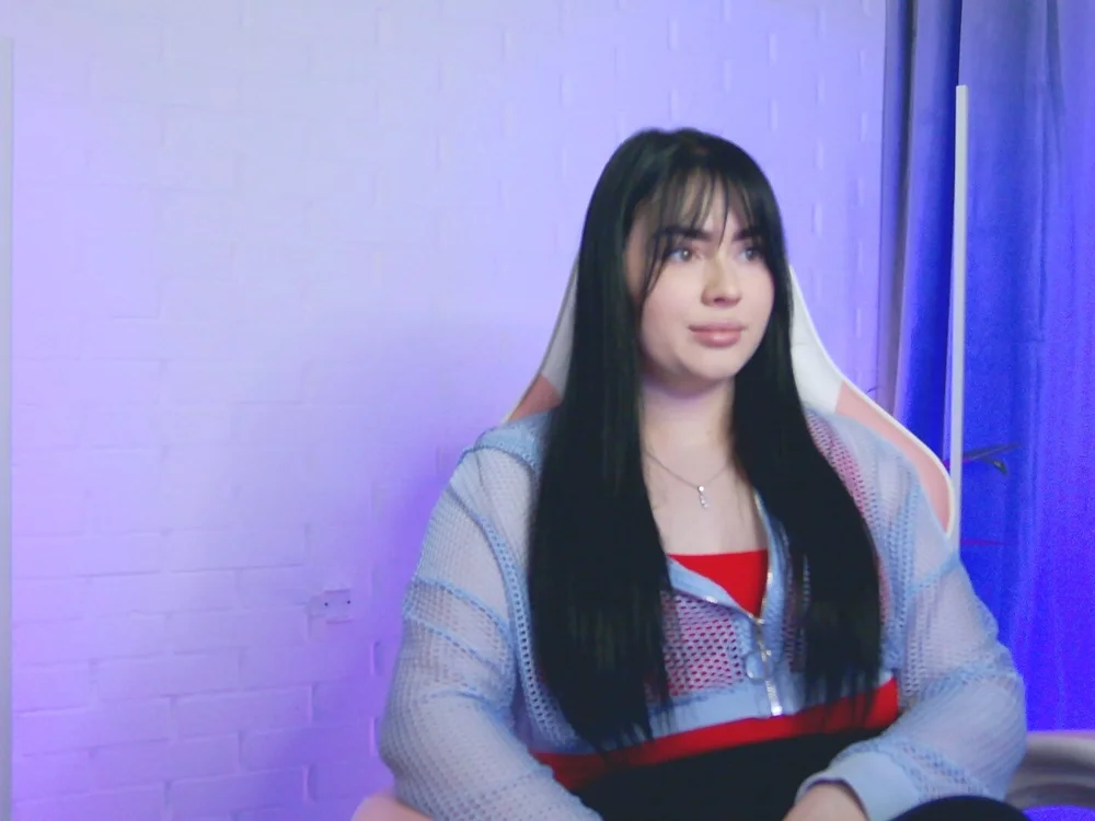 EvaSavoy's Offline Chat Room