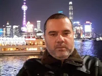 Модель SebasTentacion