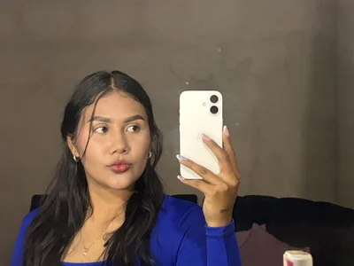 catalinavega09 — live female cam